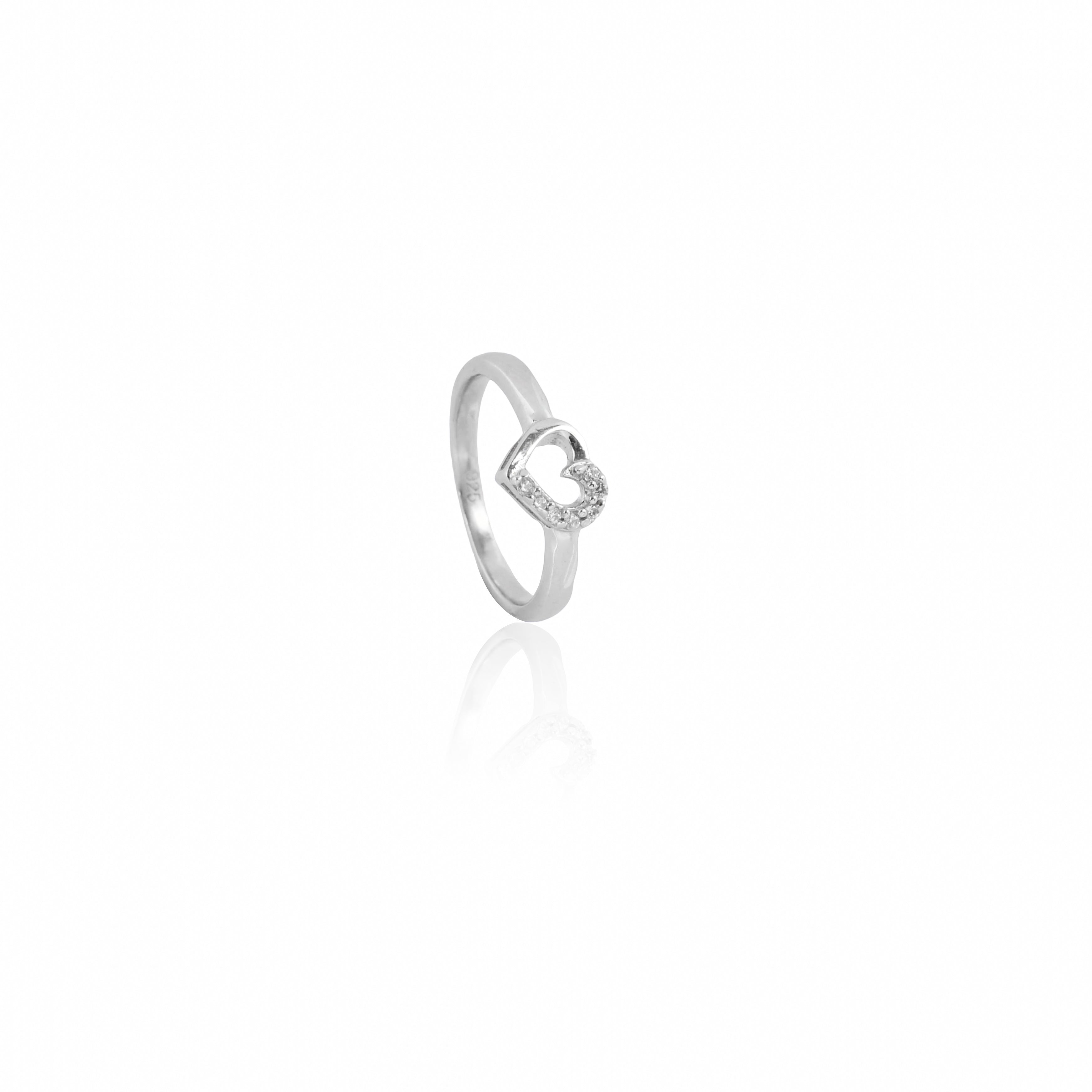 Elan Heart Ring