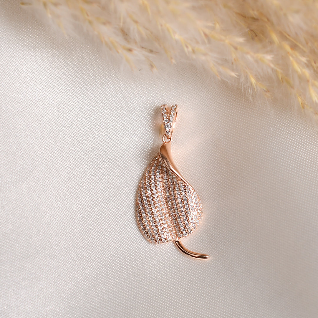 Golden Leaf Pendant
